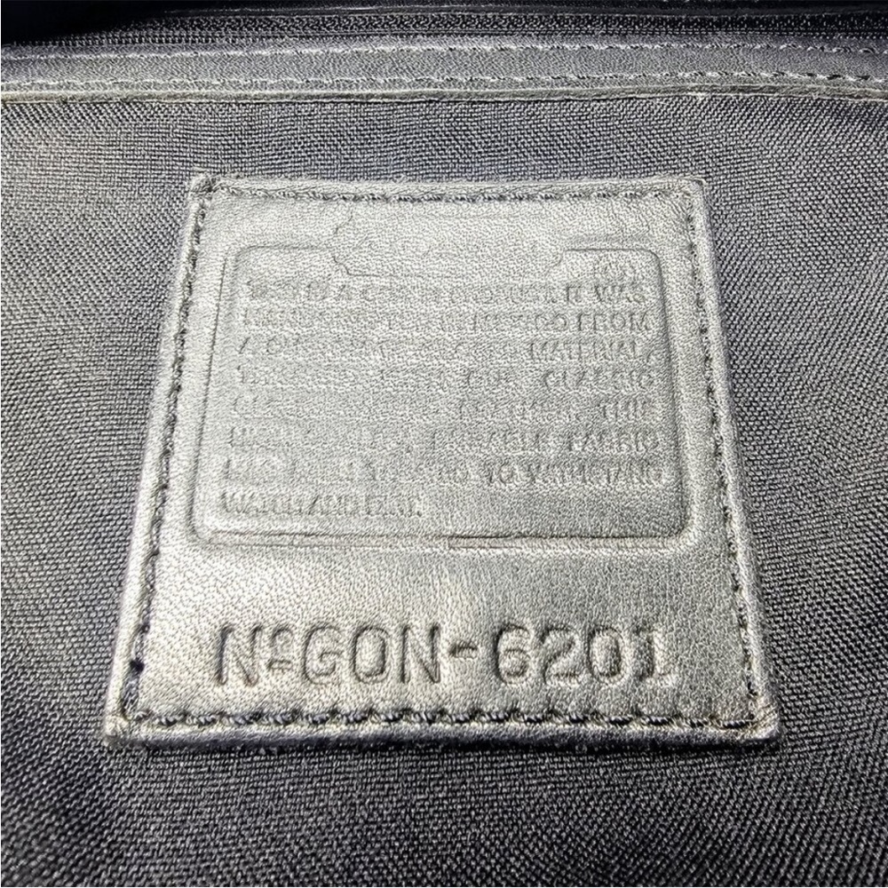 Vintage Coach 2000 Neoprene - Picture 8 of 9
